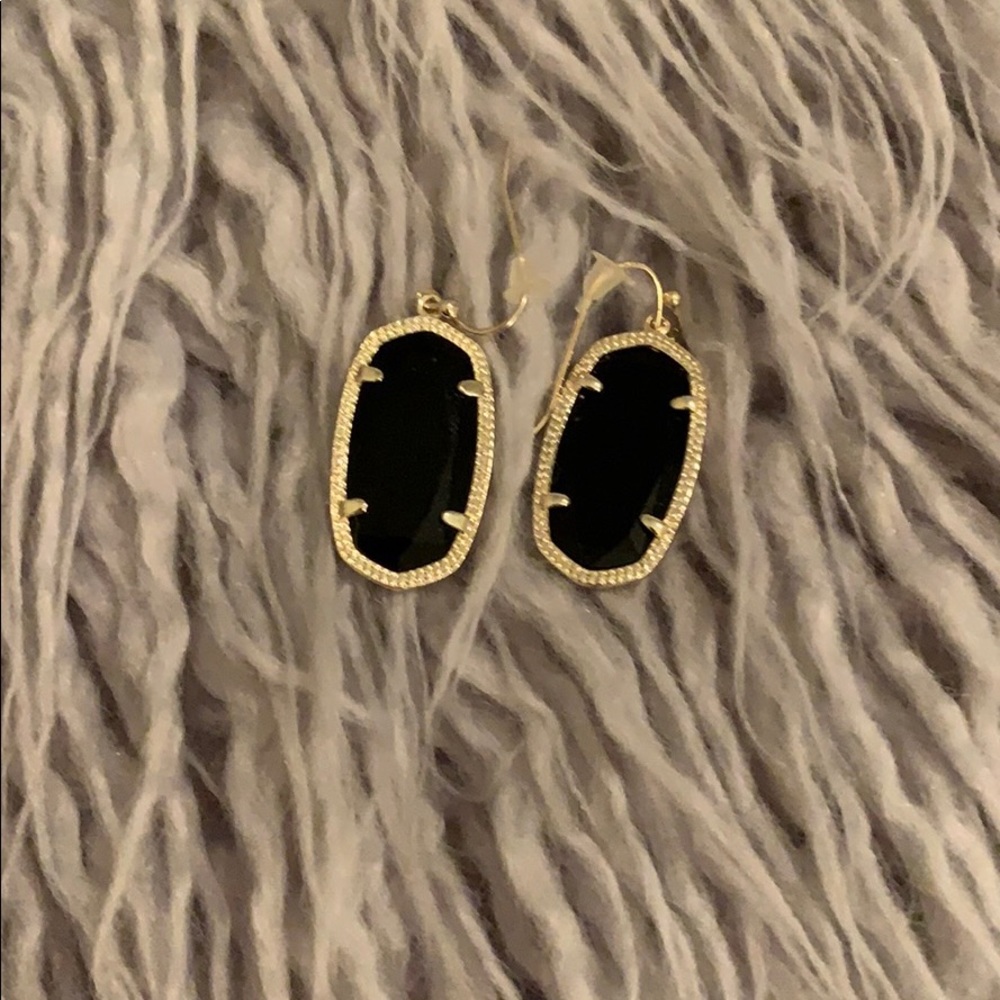 Kendra Scott!;)will take offers